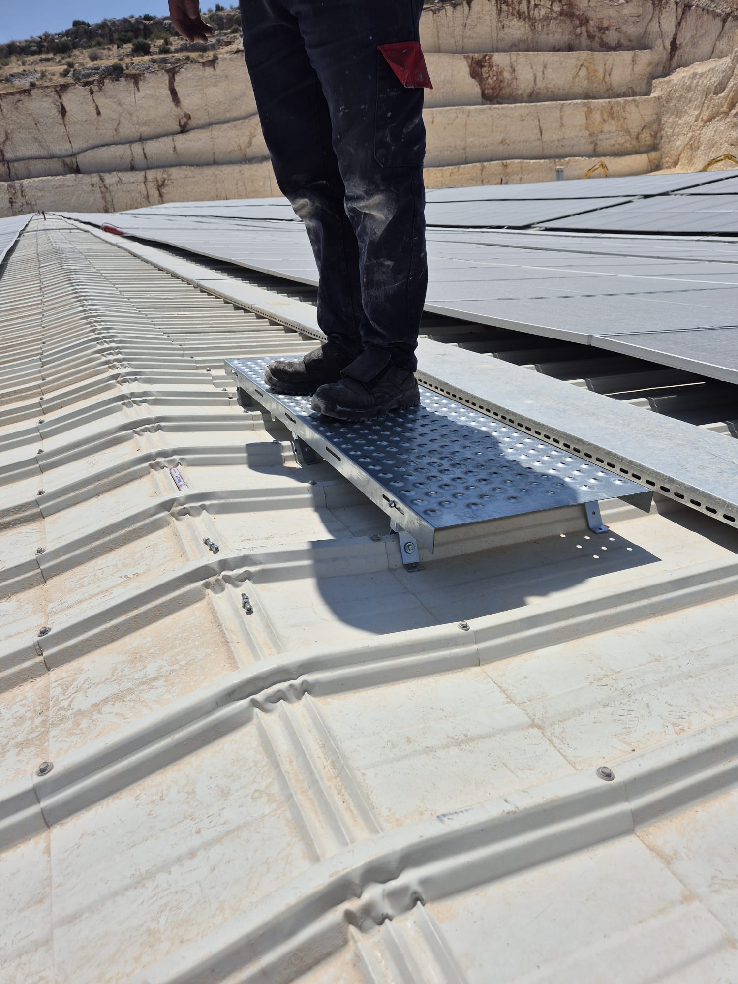 Roof Walkway System – Model 1